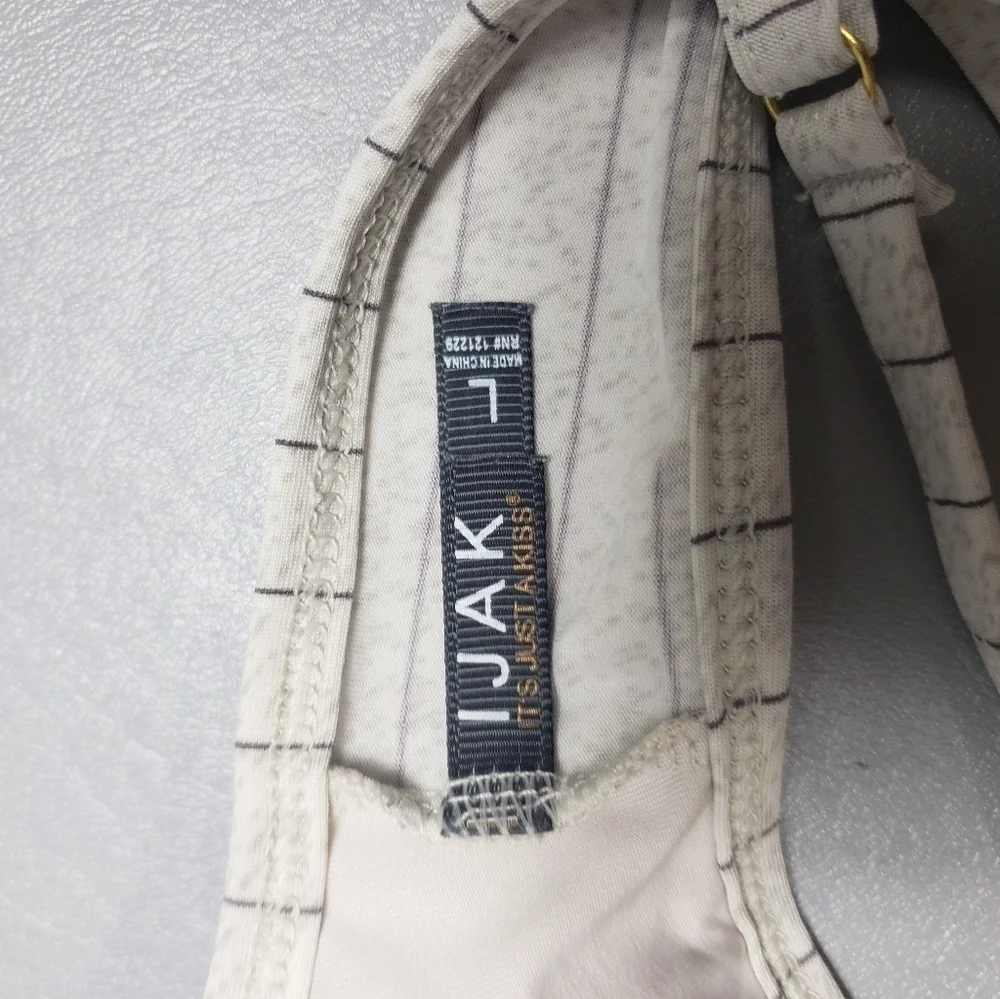 IJAK striped bikini top size large